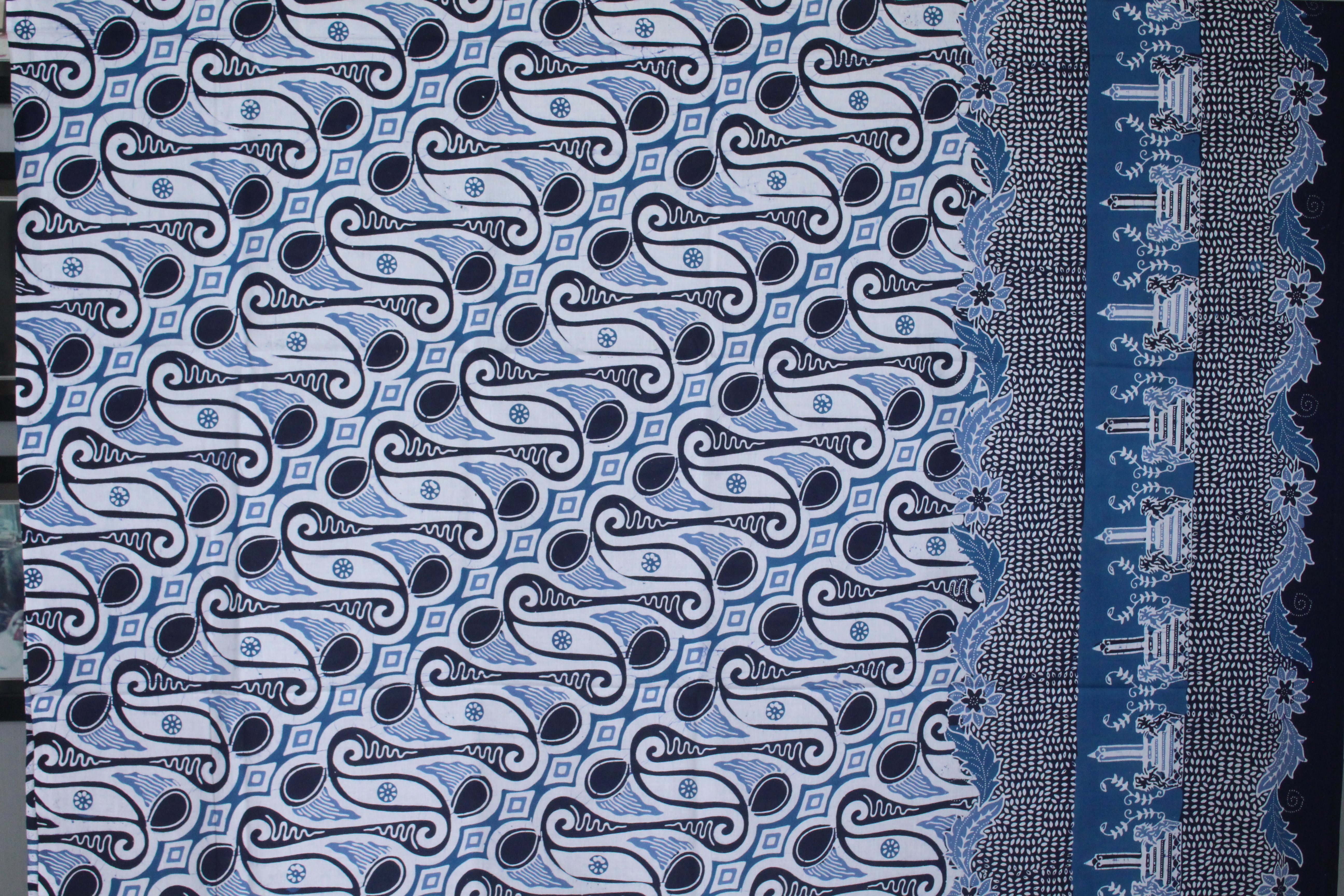 Cover Batik